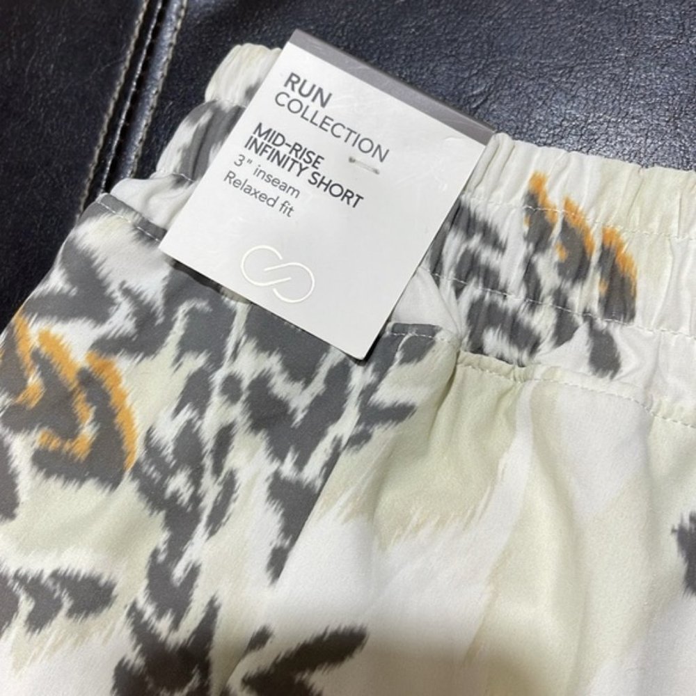 CALIA Women's Mid Rise Infinity Run Short - Picture 12 of 14